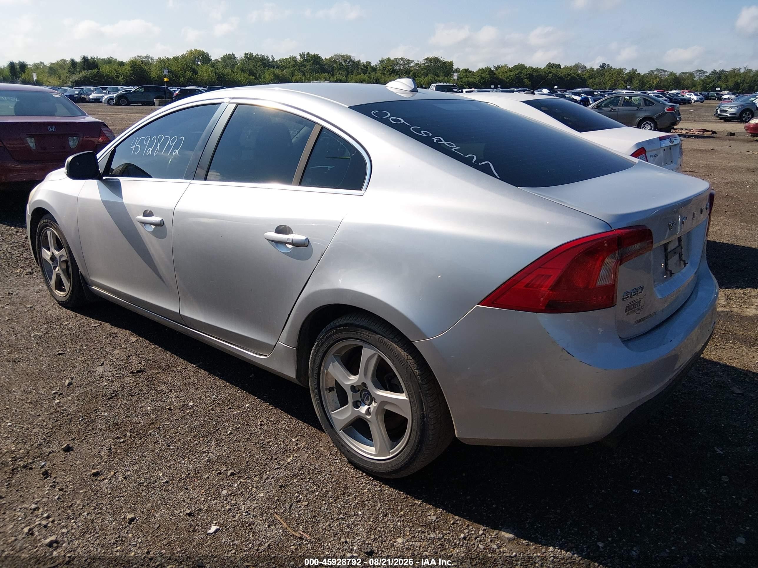 2012 Volvo S60 T5 Silver vin: YV1622FS6C2096857