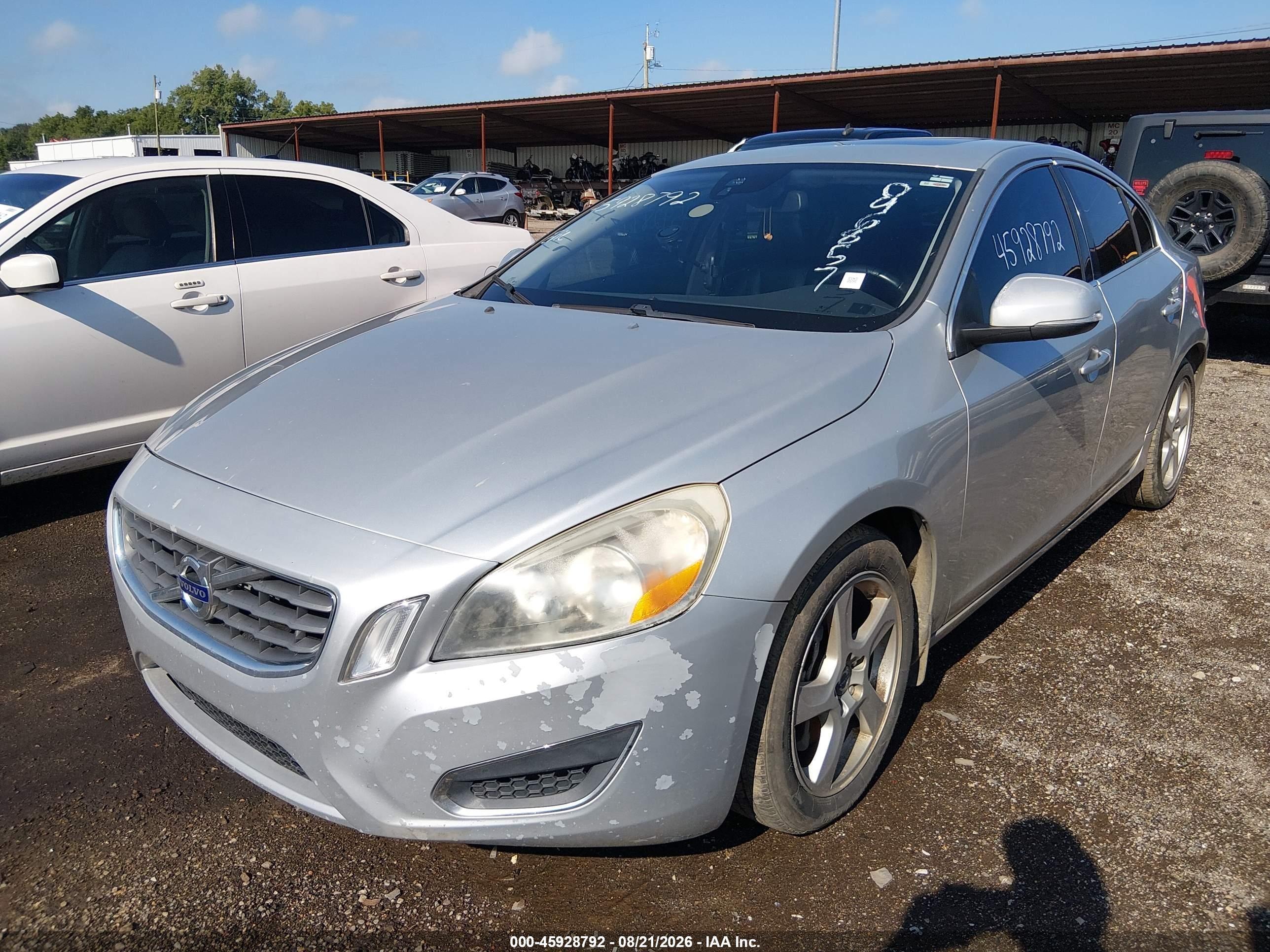 2012 Volvo S60 T5 Silver vin: YV1622FS6C2096857