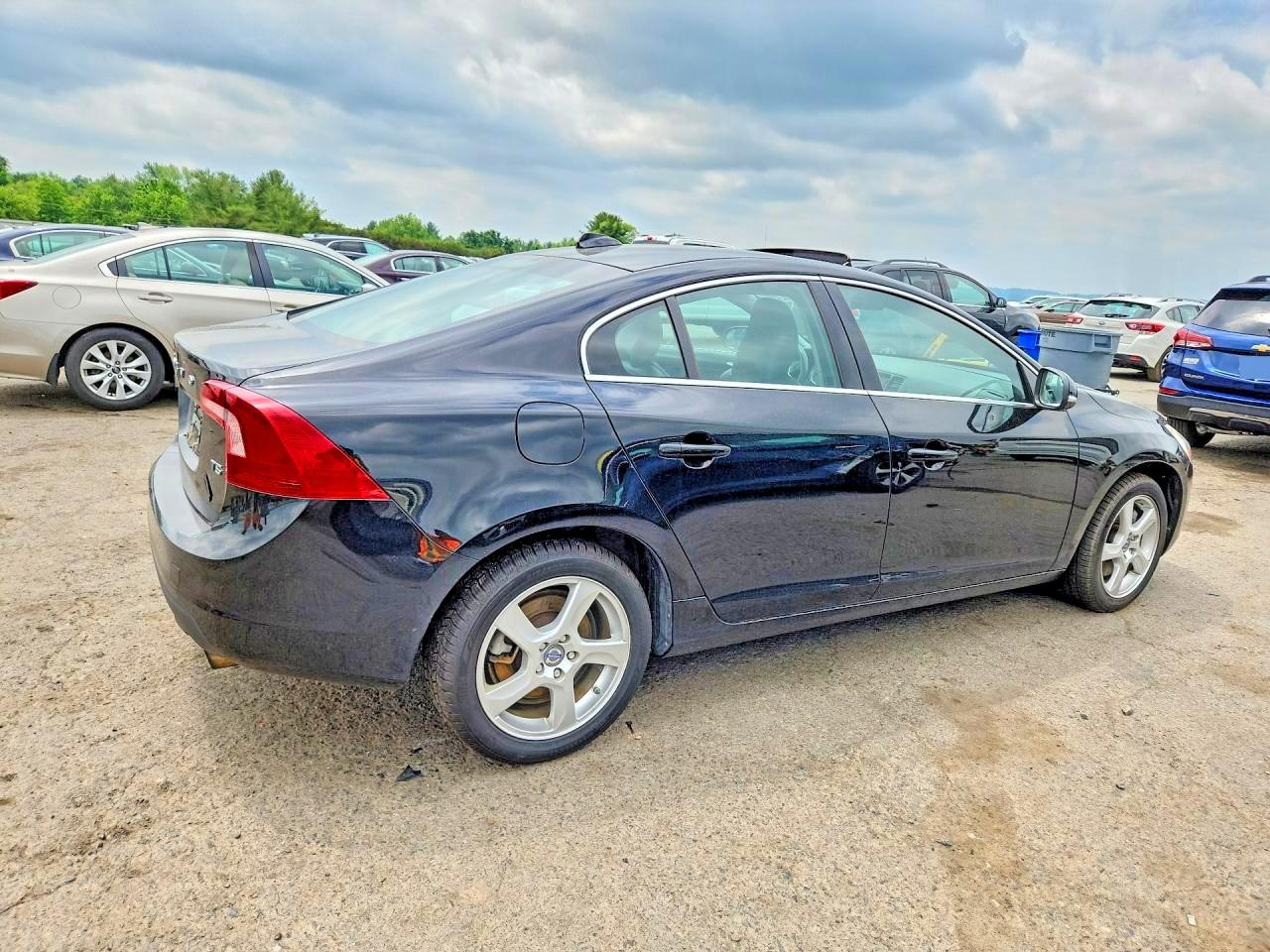2012 Volvo S60 T5 Black vin: YV1622FS6C2109008