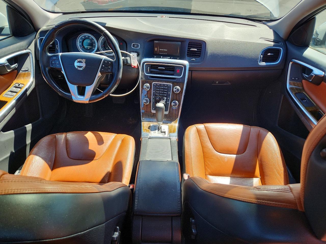 2012 Volvo S60 T5 Серебряный vin: YV1622FS6C2110028