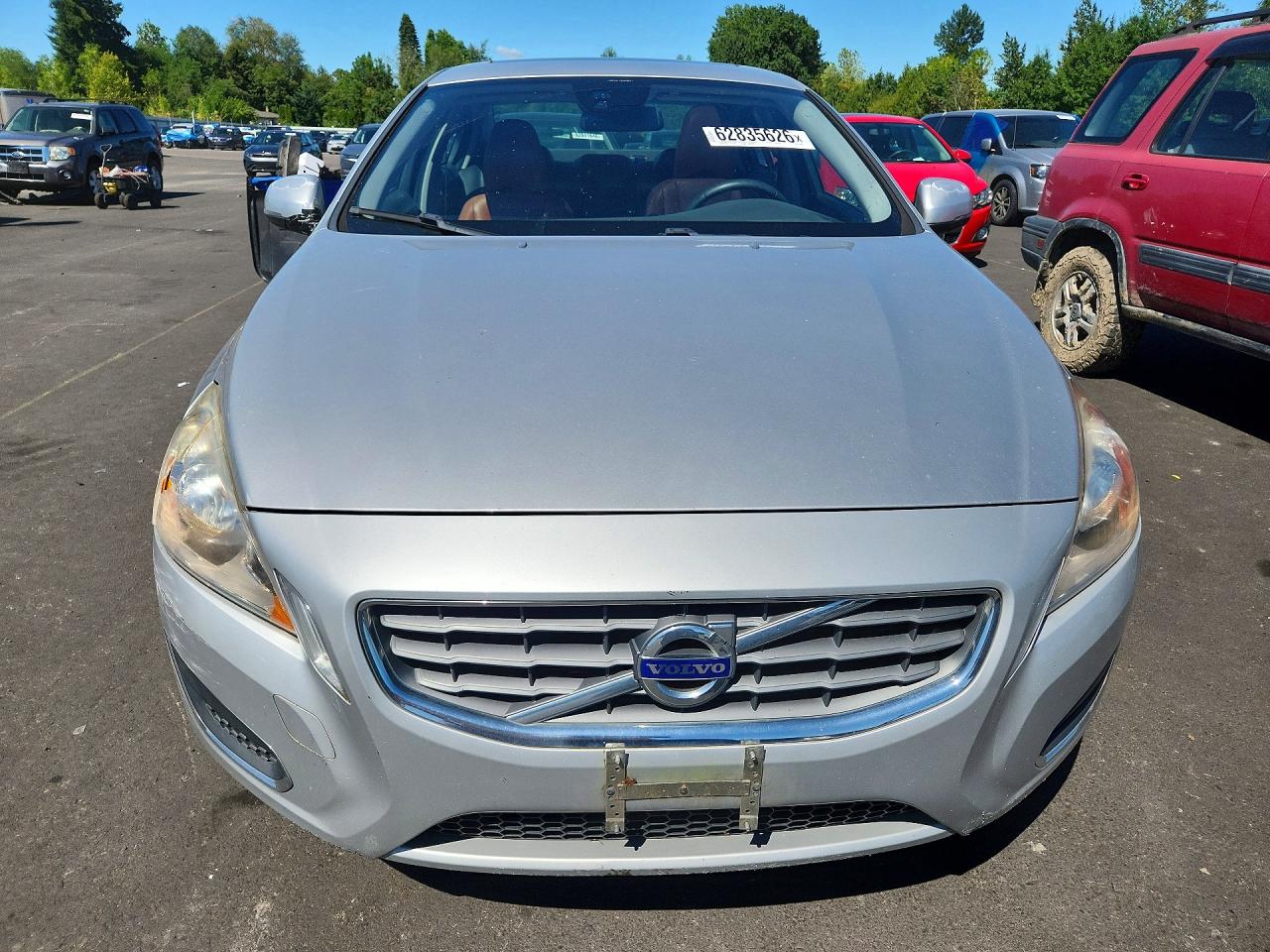 2012 Volvo S60 T5 Серебряный vin: YV1622FS6C2110028