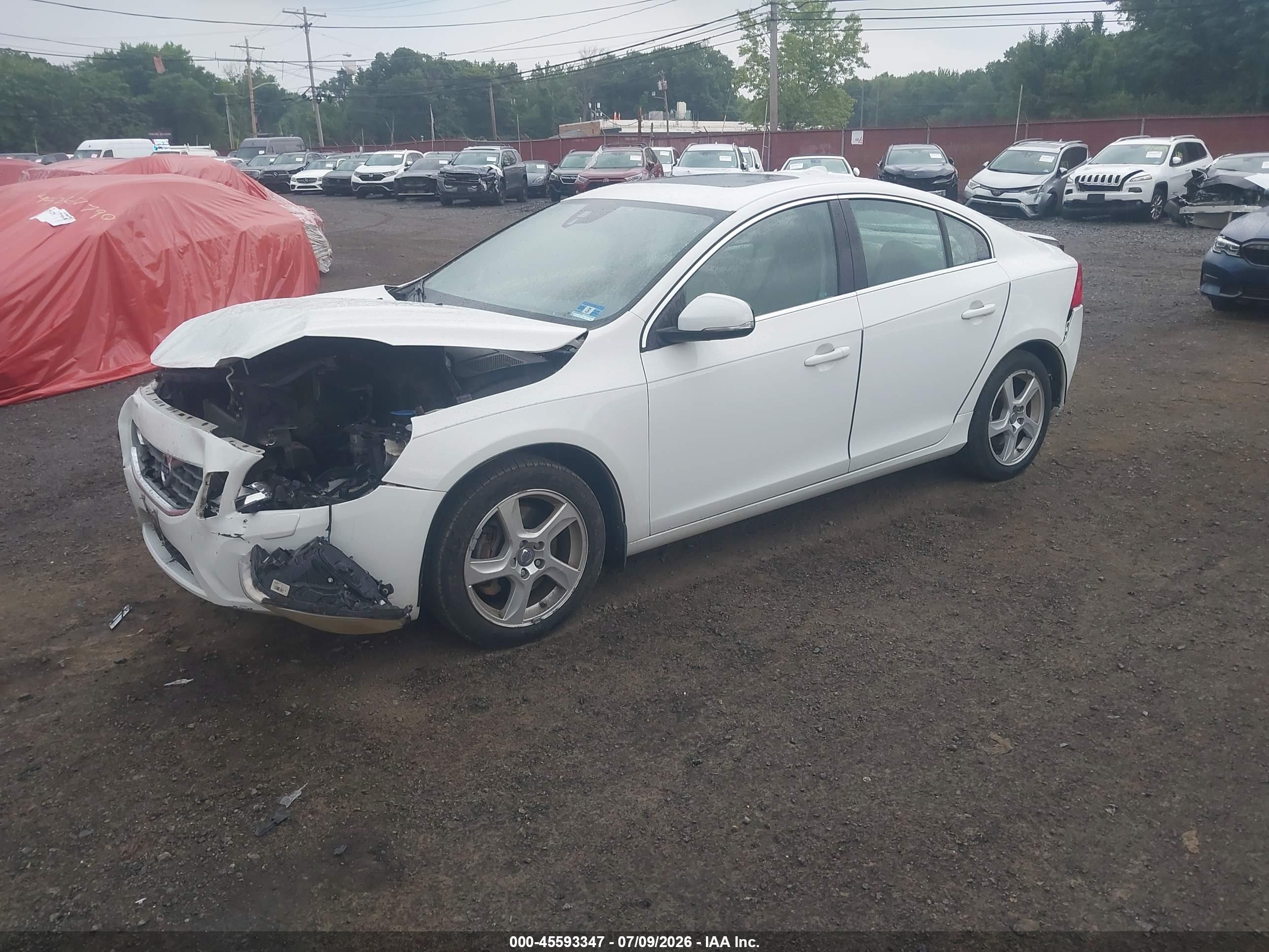 2012 Volvo S60 T5/t5 W/moonroof White vin: YV1622FS6C2126553