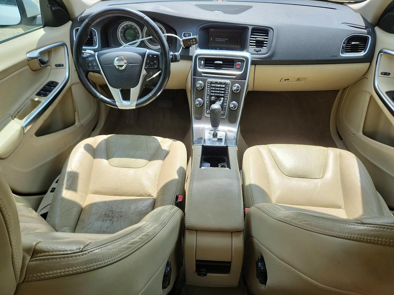 2012 Volvo S60 T5 White vin: YV1622FS6C2130201