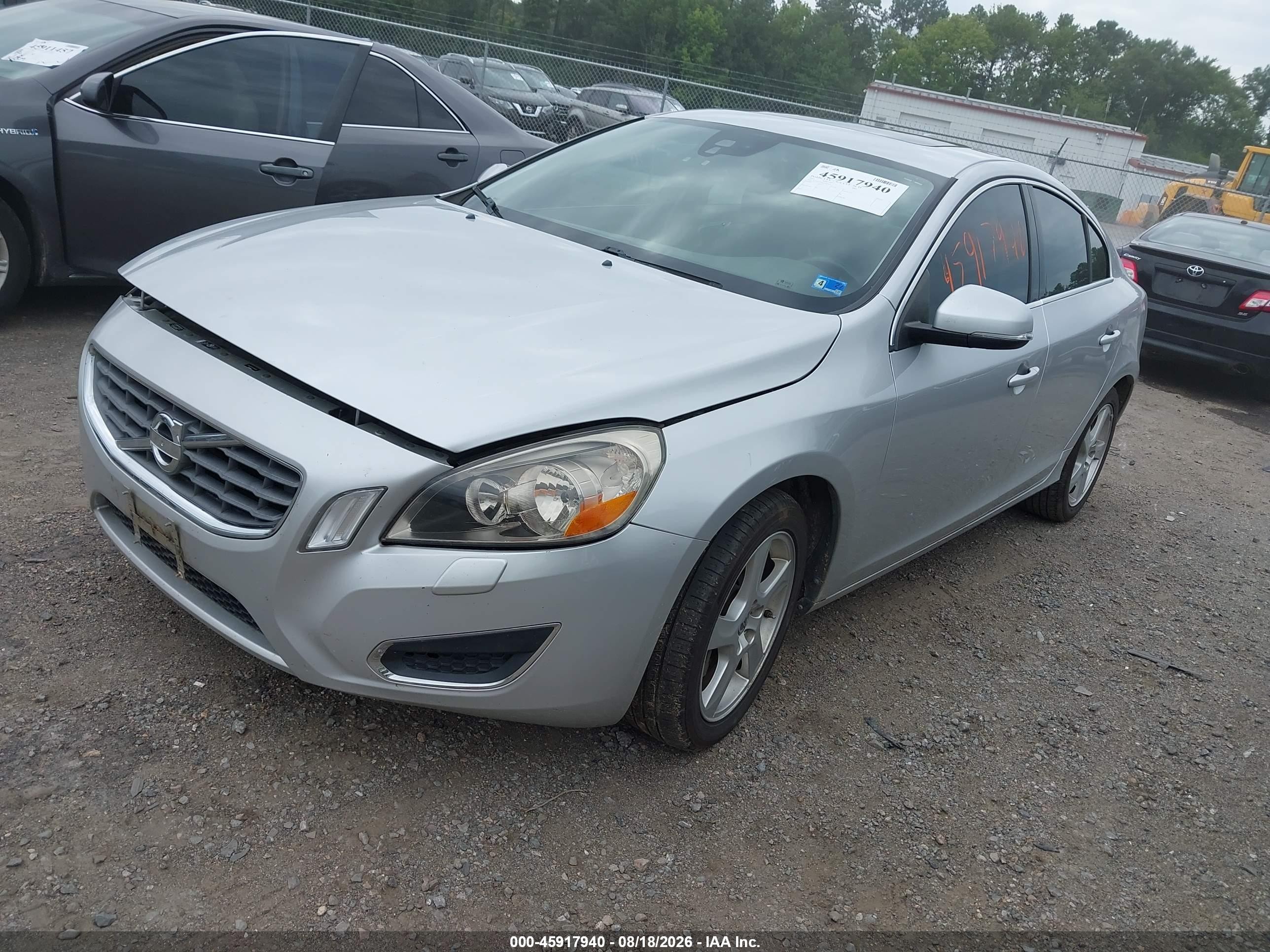 2012 Volvo S60 T5 Silver vin: YV1622FS7C2046632