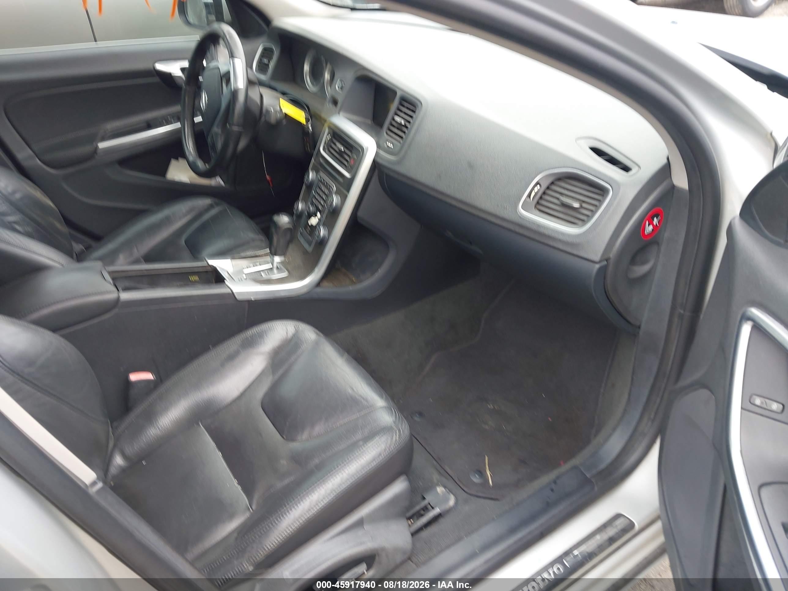 2012 Volvo S60 T5 Silver vin: YV1622FS7C2046632