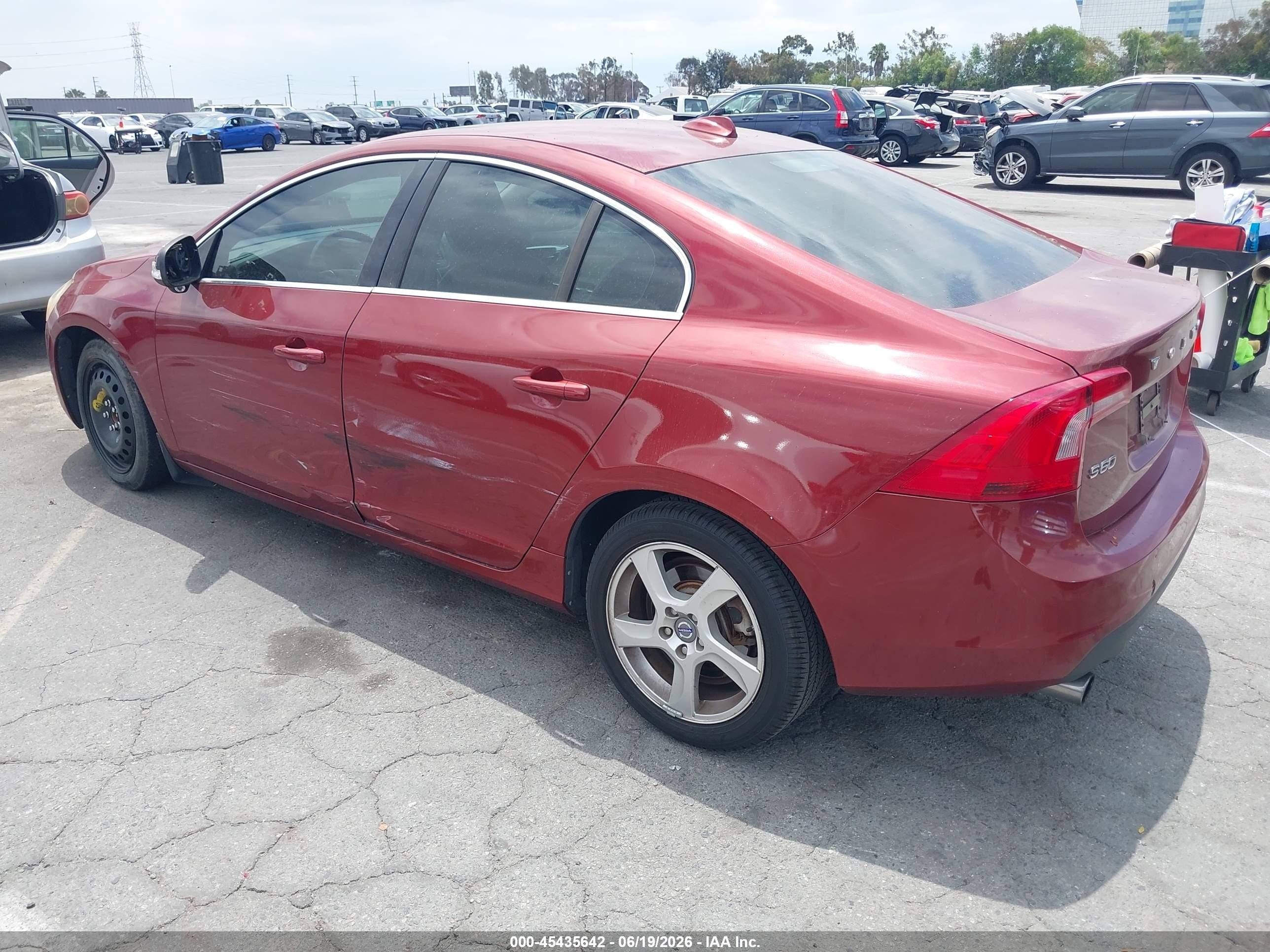 2012 Volvo S60 T5 Красный vin: YV1622FS7C2107977