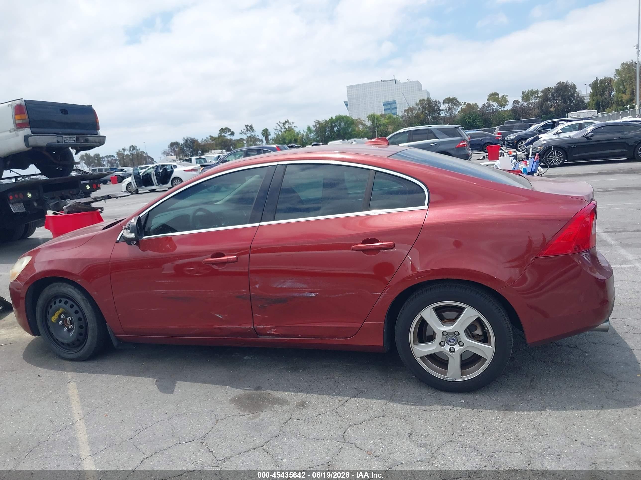 2012 Volvo S60 T5 Красный vin: YV1622FS7C2107977