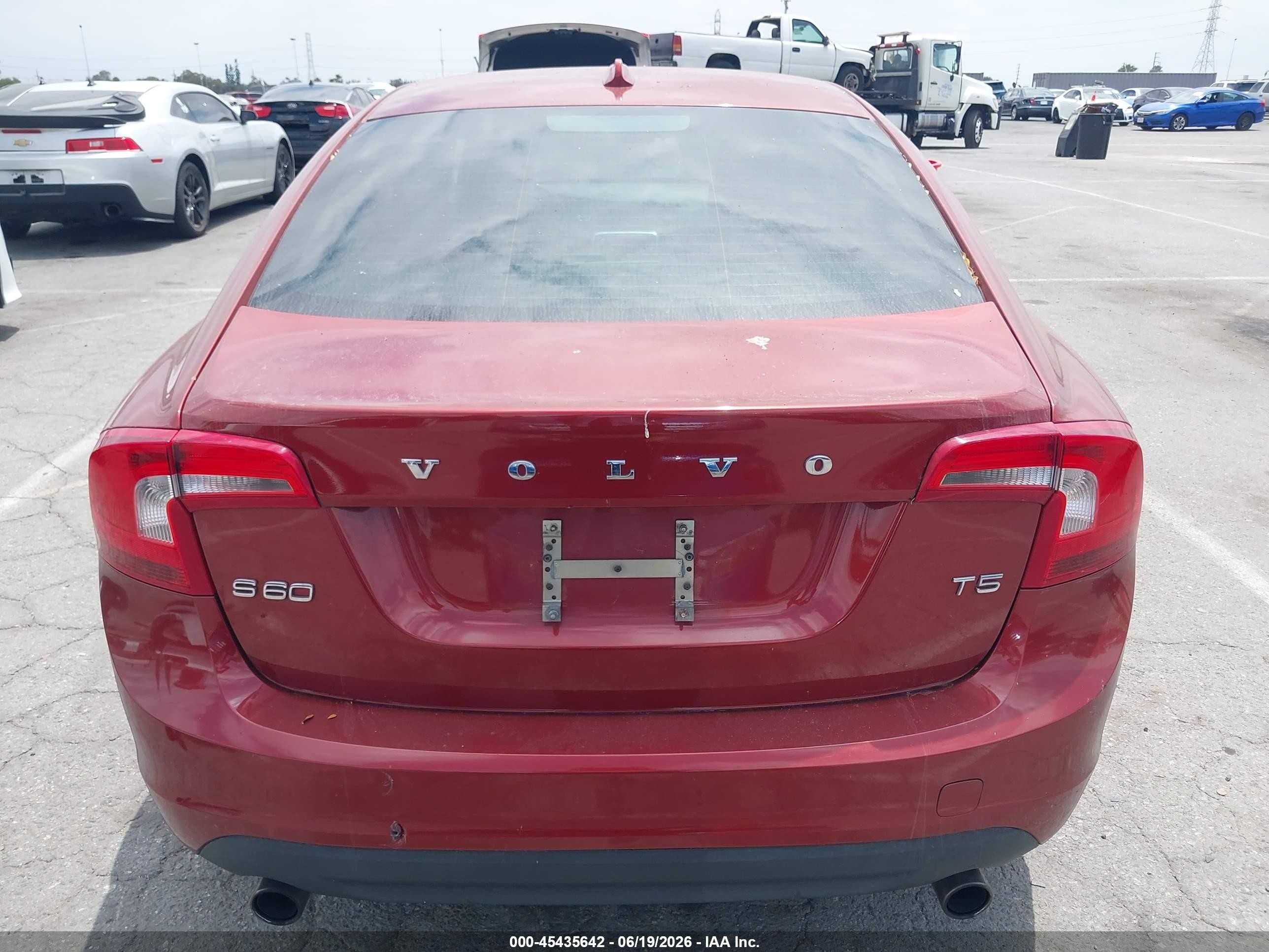 2012 Volvo S60 T5 Красный vin: YV1622FS7C2107977