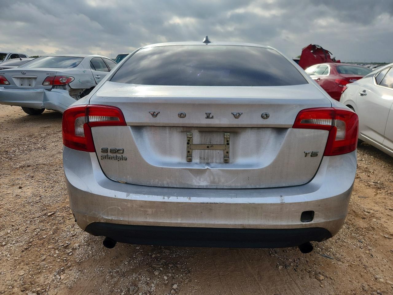 2012 Volvo S60 T5 Серебряный vin: YV1622FS8C2079736