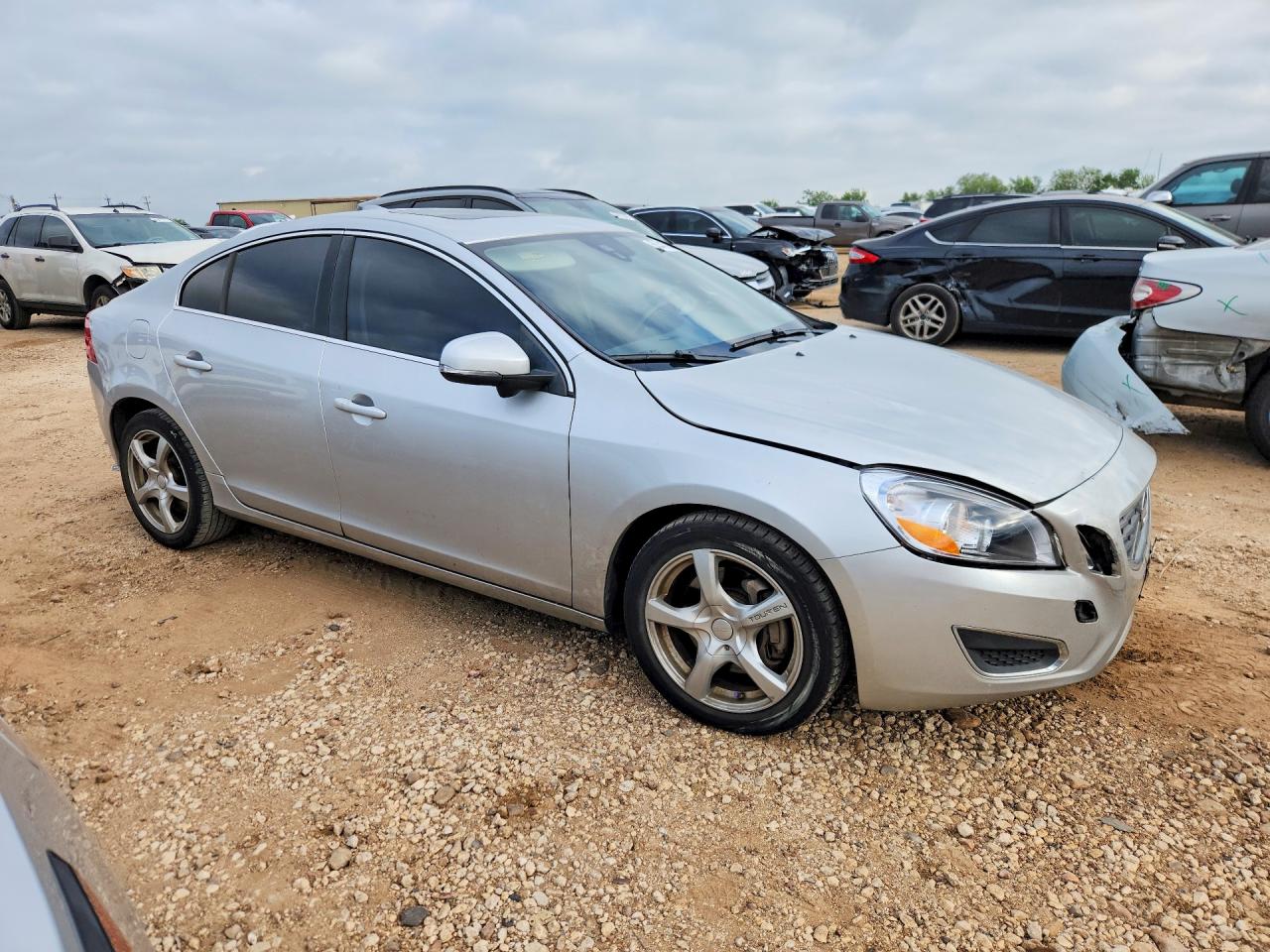 2012 Volvo S60 T5 Серебряный vin: YV1622FS8C2079736