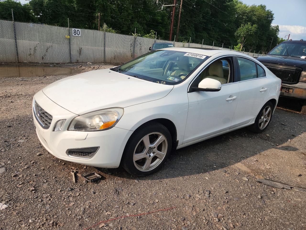 2012 Volvo S60 T5 White vin: YV1622FS8C2093796