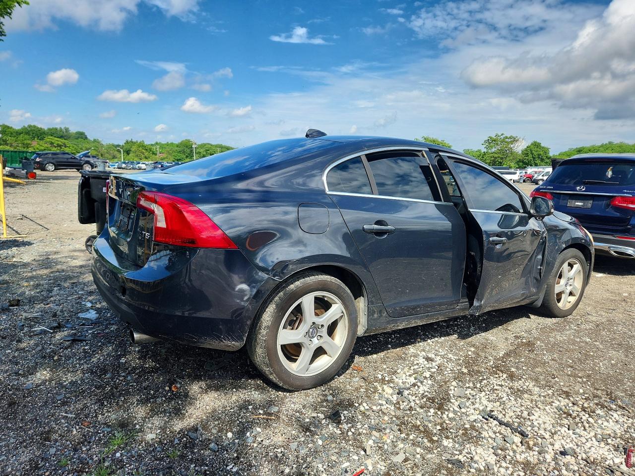 2012 Volvo S60 T5 Серый vin: YV1622FS8C2125002