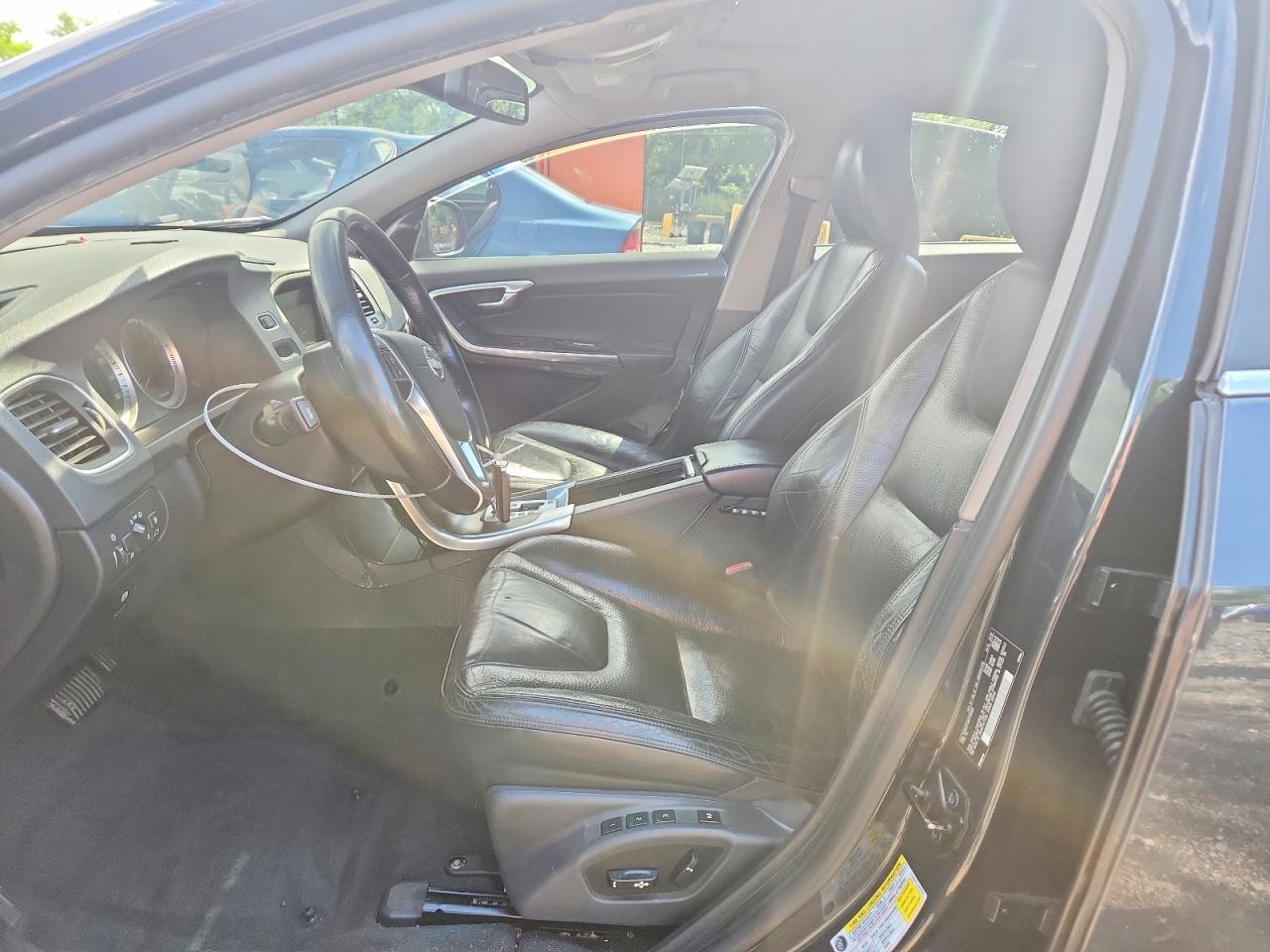 2012 Volvo S60 T5 Серый vin: YV1622FS8C2125002