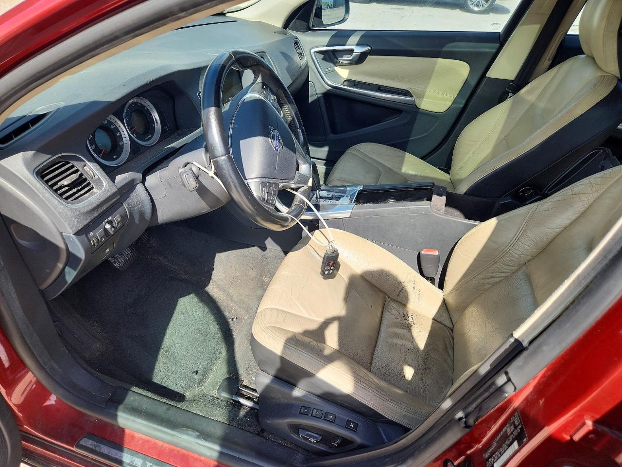 2012 Volvo S60 T5 Red vin: YV1622FS9C2020730