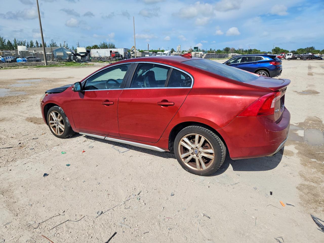 2012 Volvo S60 T5 Red vin: YV1622FS9C2020730