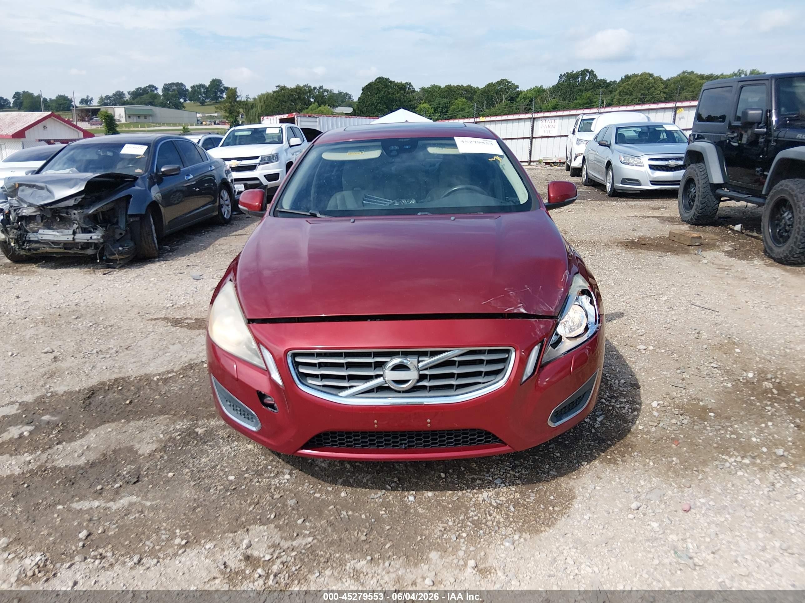 2012 Volvo S60 T5 Red vin: YV1622FS9C2033297
