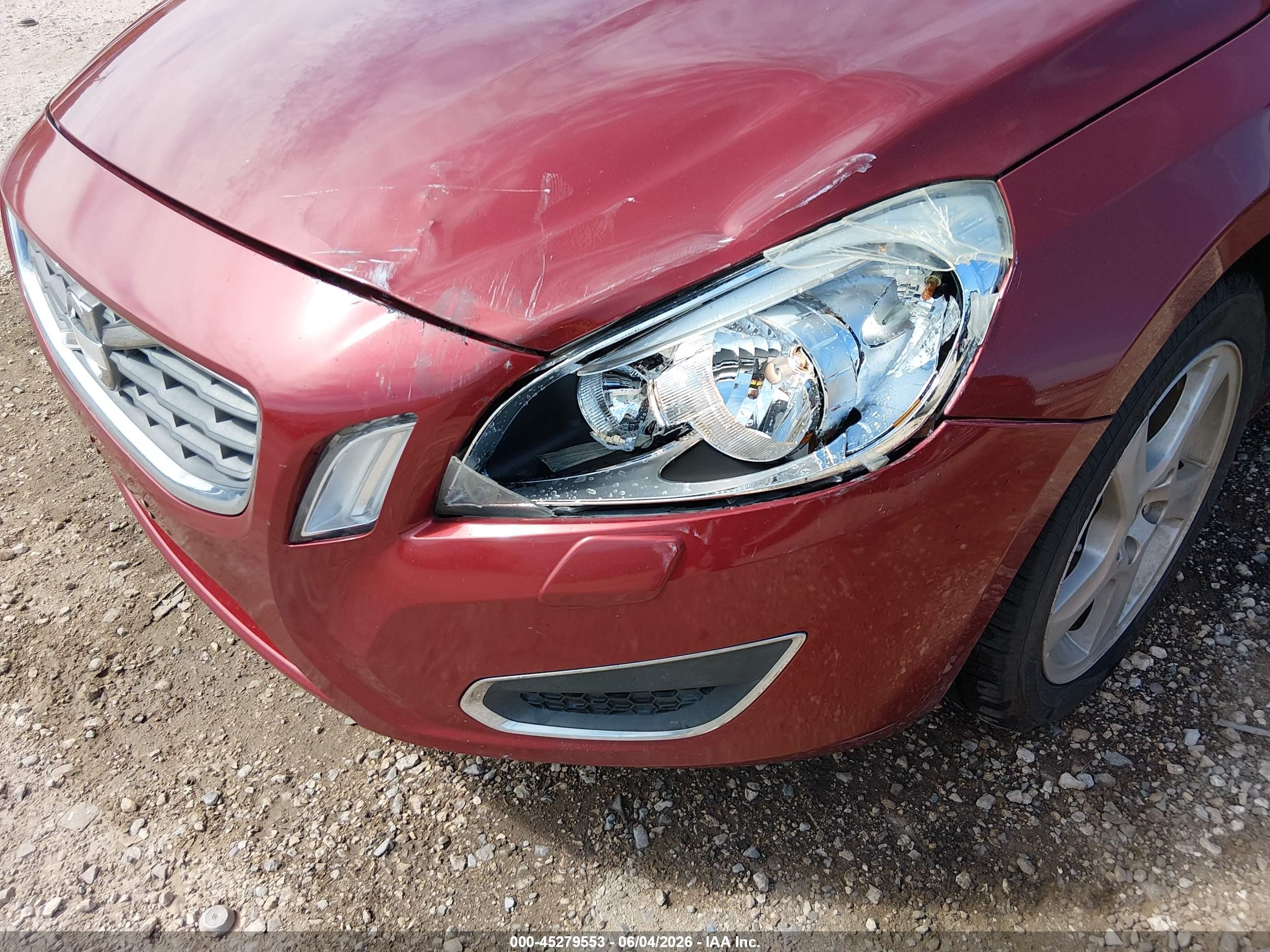 2012 Volvo S60 T5 Red vin: YV1622FS9C2033297