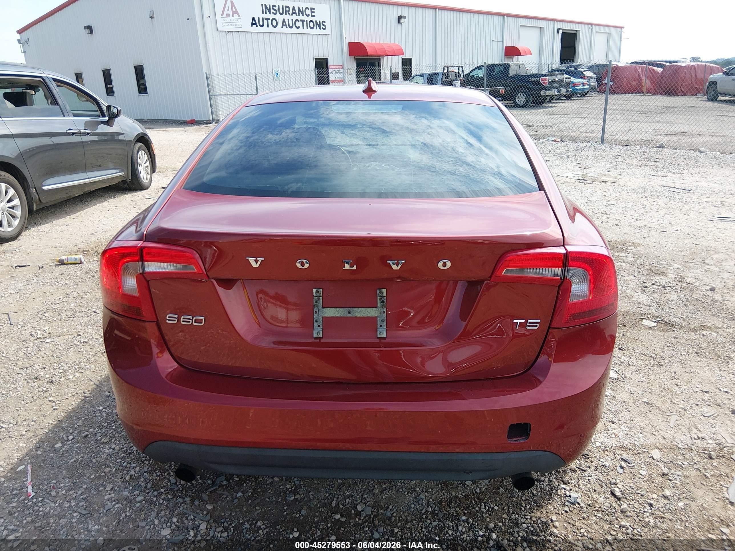2012 Volvo S60 T5 Red vin: YV1622FS9C2033297