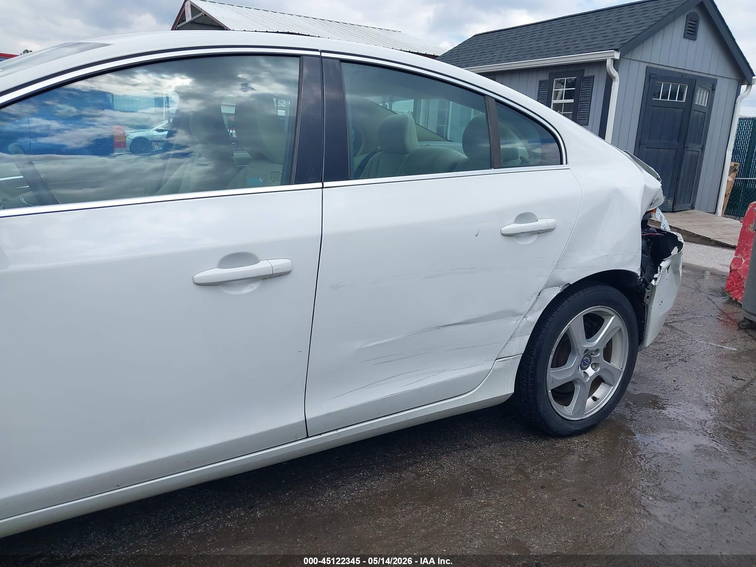 2012 Volvo S60 T5 White vin: YV1622FS9C2080961