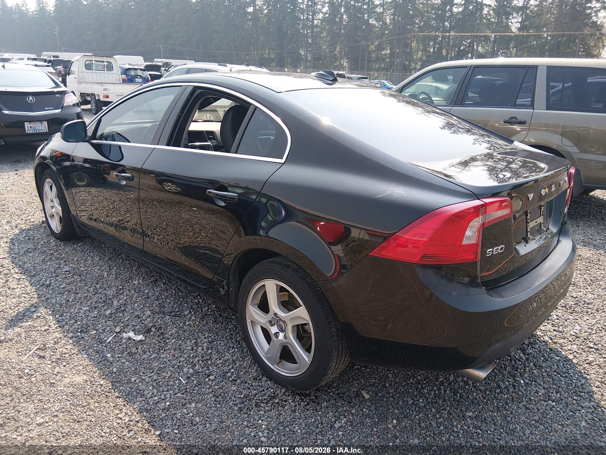2012 Volvo S60 T5/t5 W/moonroof Black vin: YV1622FS9C2103087