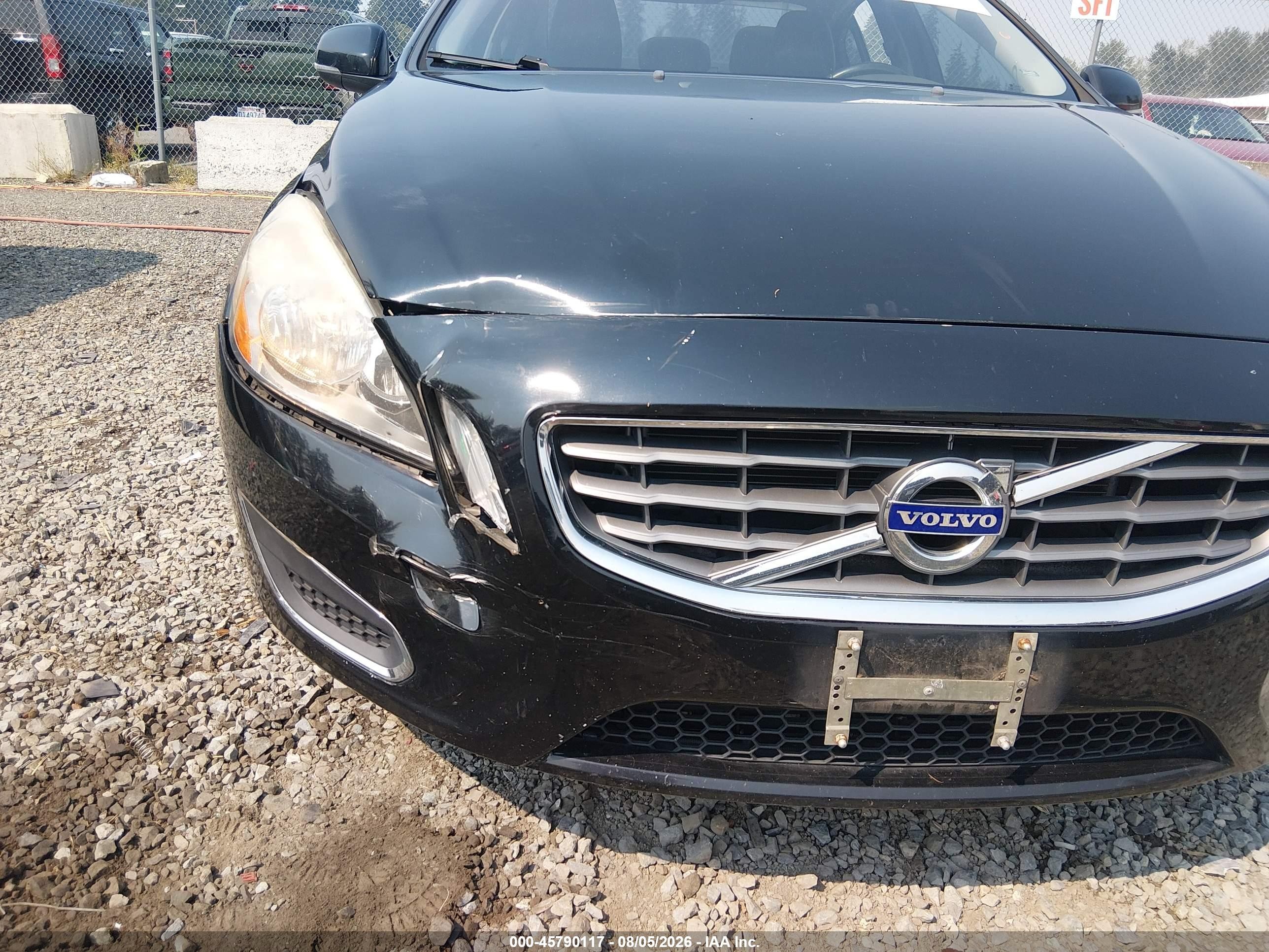 2012 Volvo S60 T5/t5 W/moonroof Black vin: YV1622FS9C2103087