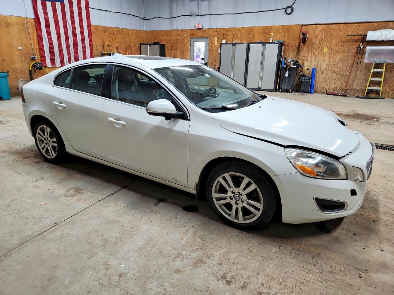 2012 Volvo S60 T5 White vin: YV1622FS9C2115580