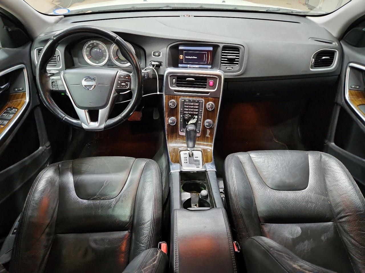 2012 Volvo S60 T5 White vin: YV1622FS9C2115580