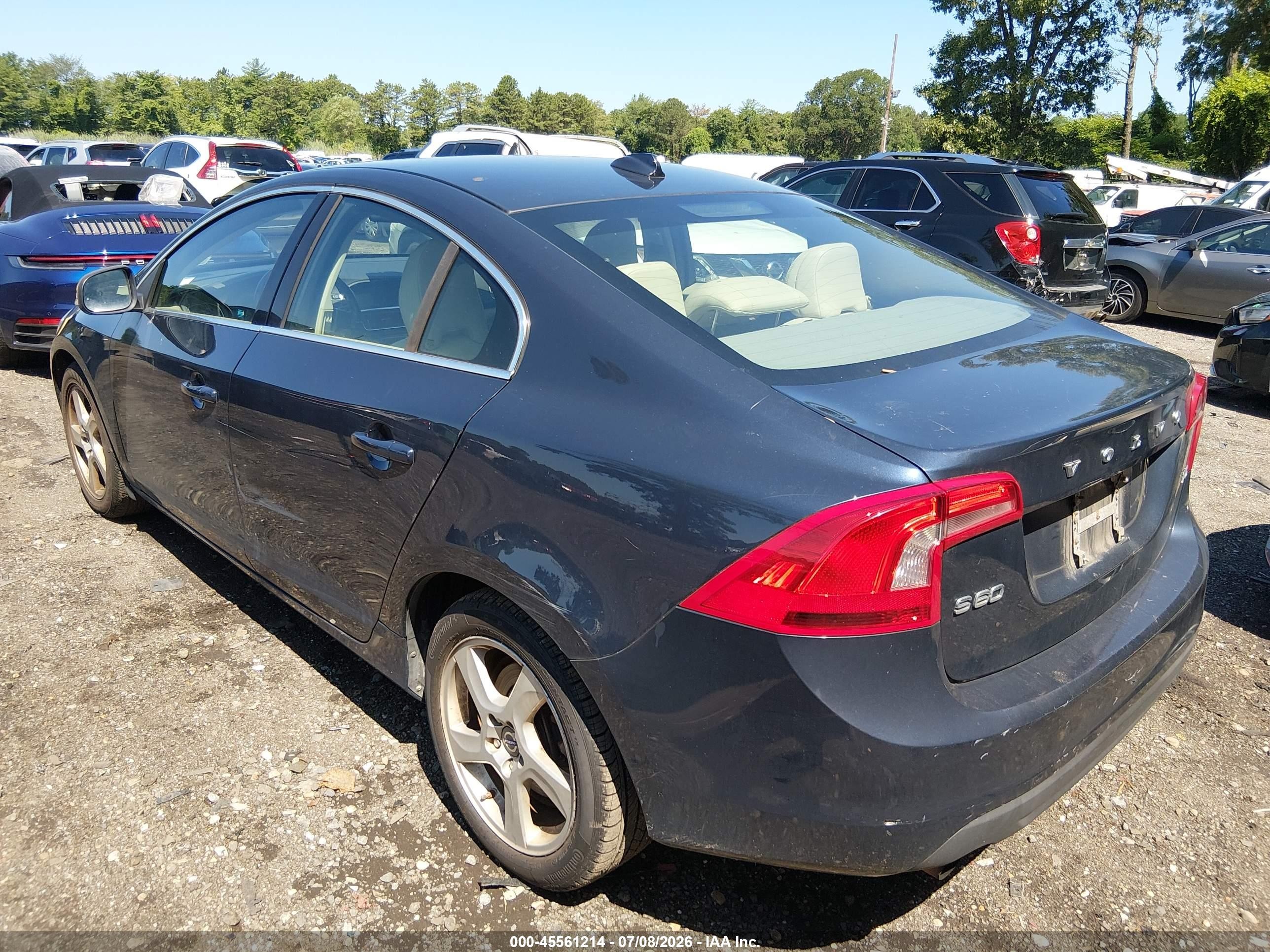 2012 Volvo S60 T5/t5 W/moonroof Blue vin: YV1622FS9C2145551