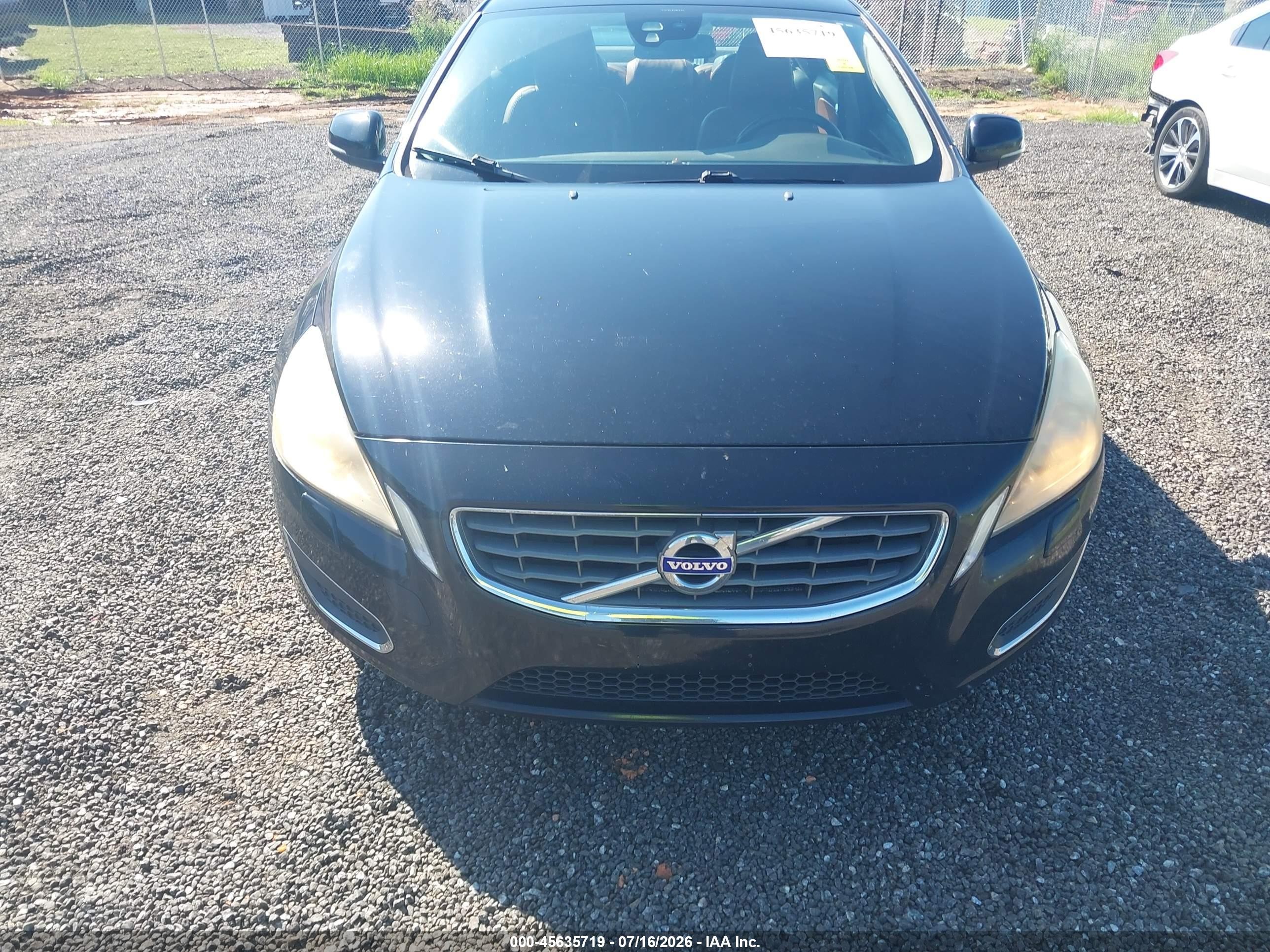 2012 Volvo S60 T5 Black vin: YV1622FSXC2029159