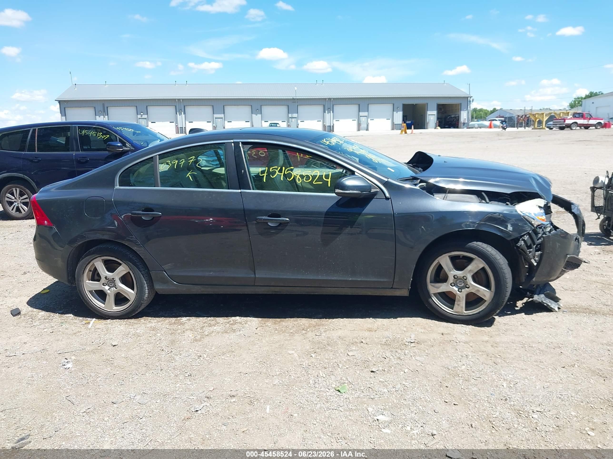 2012 Volvo S60 T5 Gray vin: YV1622FSXC2039772