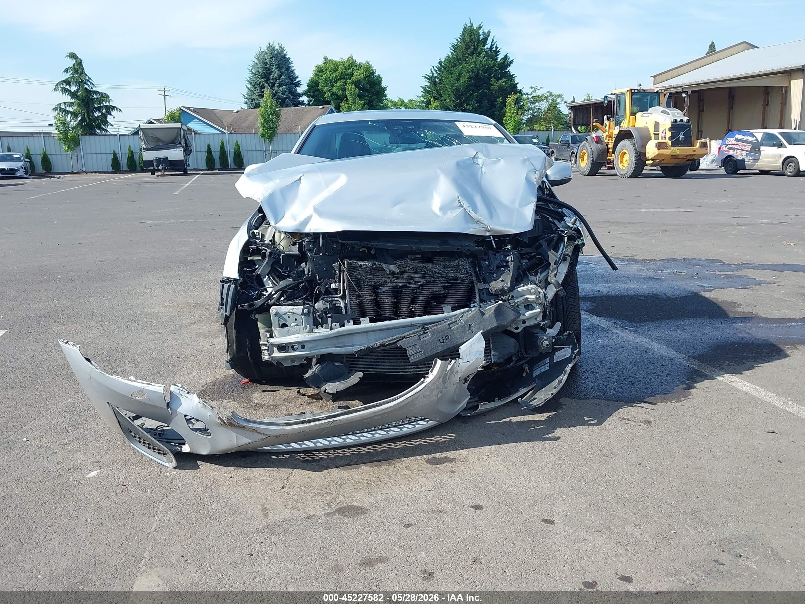 2012 Volvo S60 T5 Silver vin: YV1622FSXC2051145