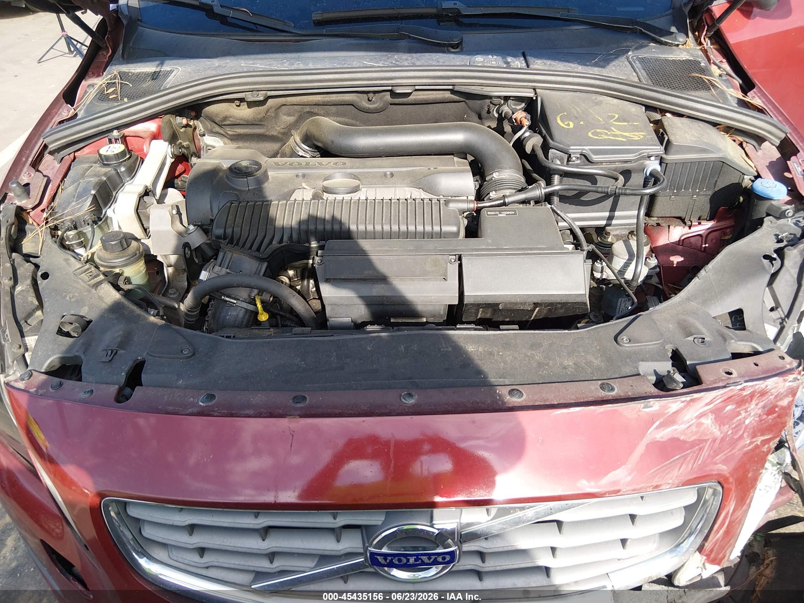 2012 Volvo S60 T5 Red vin: YV1622FSXC2090933