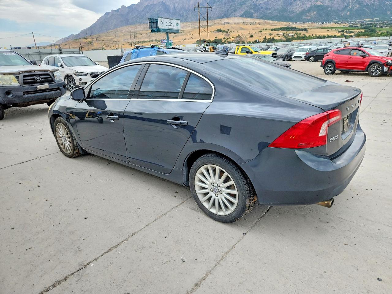2012 Volvo S60 T5 Gray vin: YV1622FSXC2100179