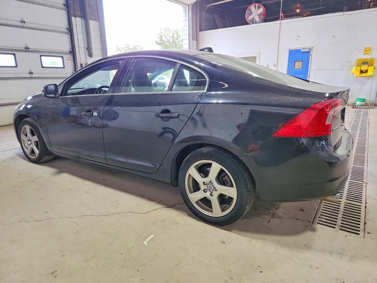 2012 Volvo S60 T5 Black vin: YV1622FSXC2139029