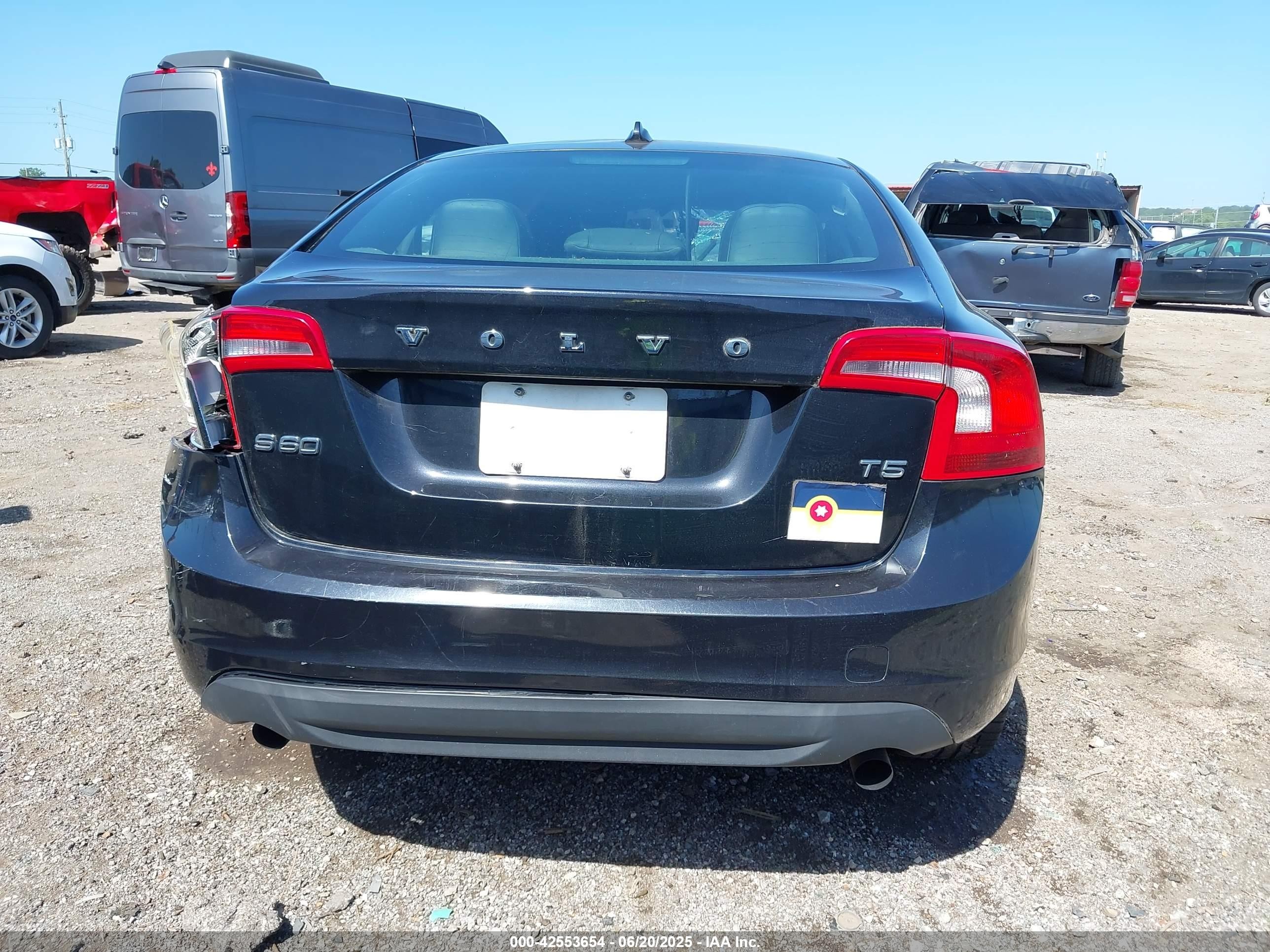 2012 Volvo S60 T5 Black vin: YV1622FSXC2145297