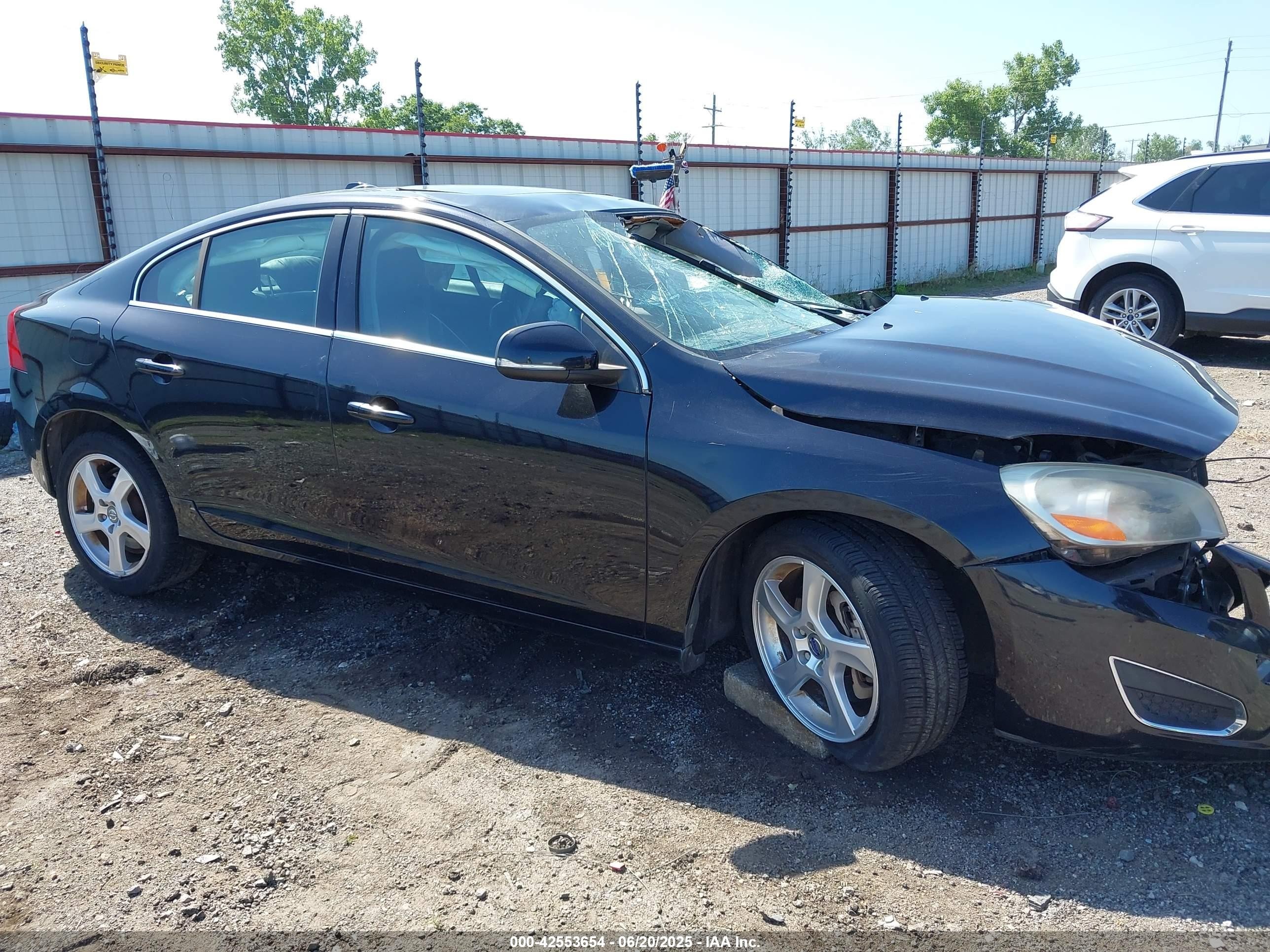2012 Volvo S60 T5 Black vin: YV1622FSXC2145297