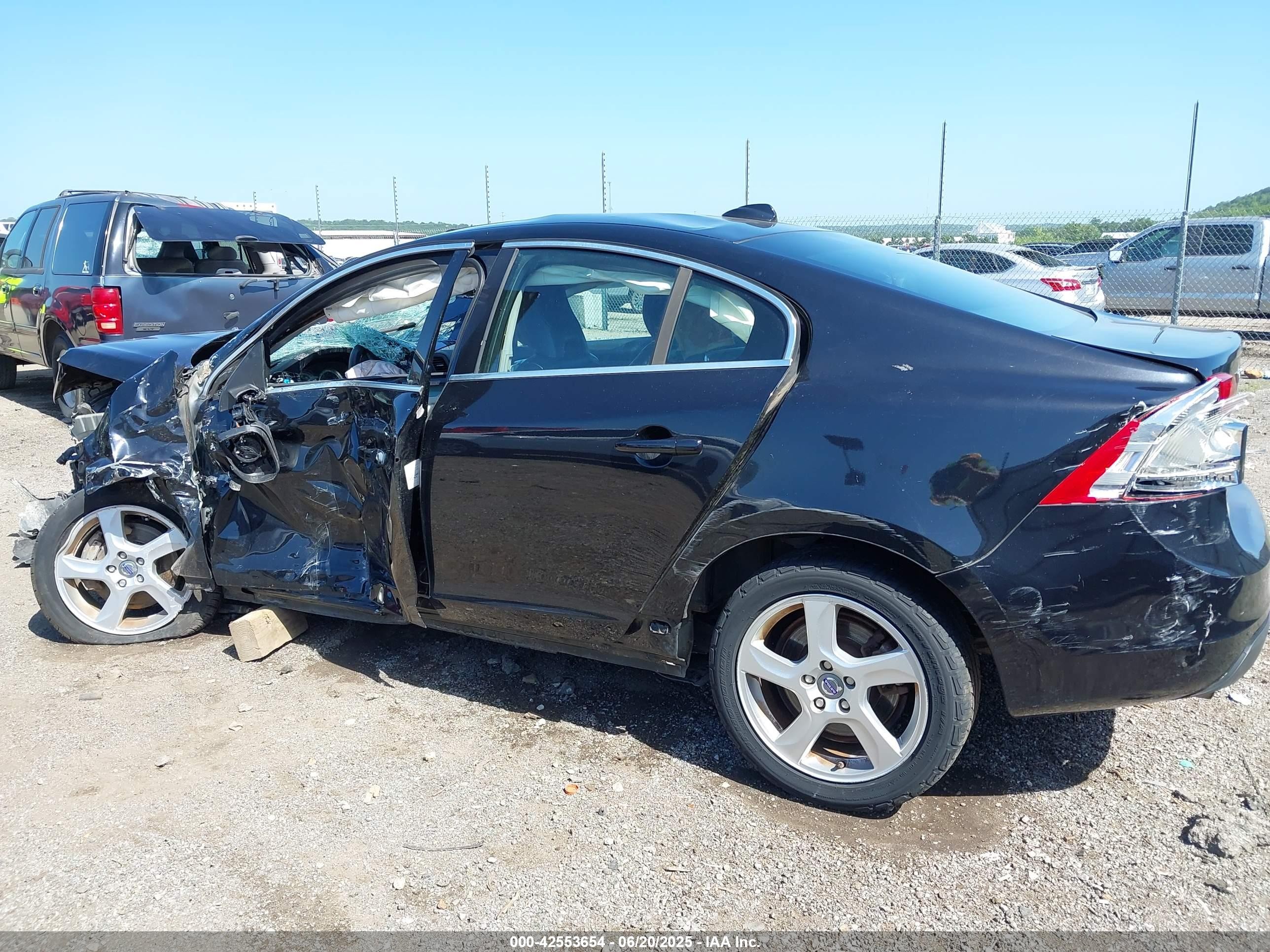 2012 Volvo S60 T5 Black vin: YV1622FSXC2145297