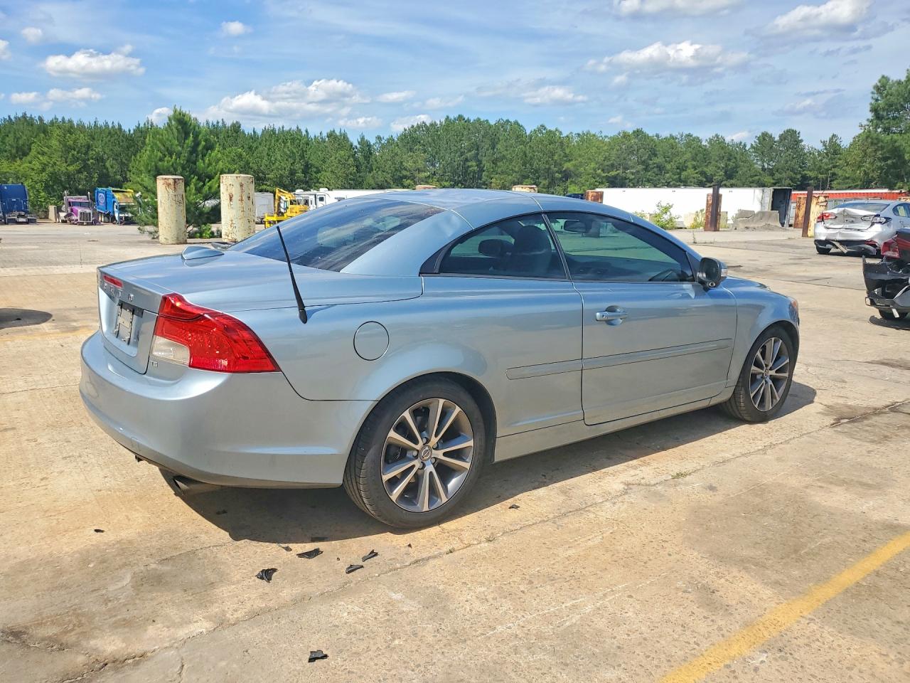 2011 Volvo C70 T5 Синий vin: YV1672MC0BJ109510