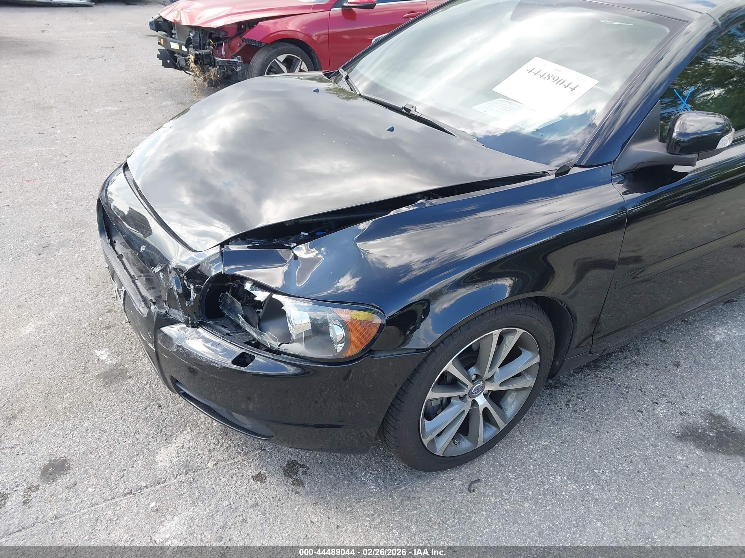 2010 Volvo C70 T5 Black vin: YV1672MC1AJ091856