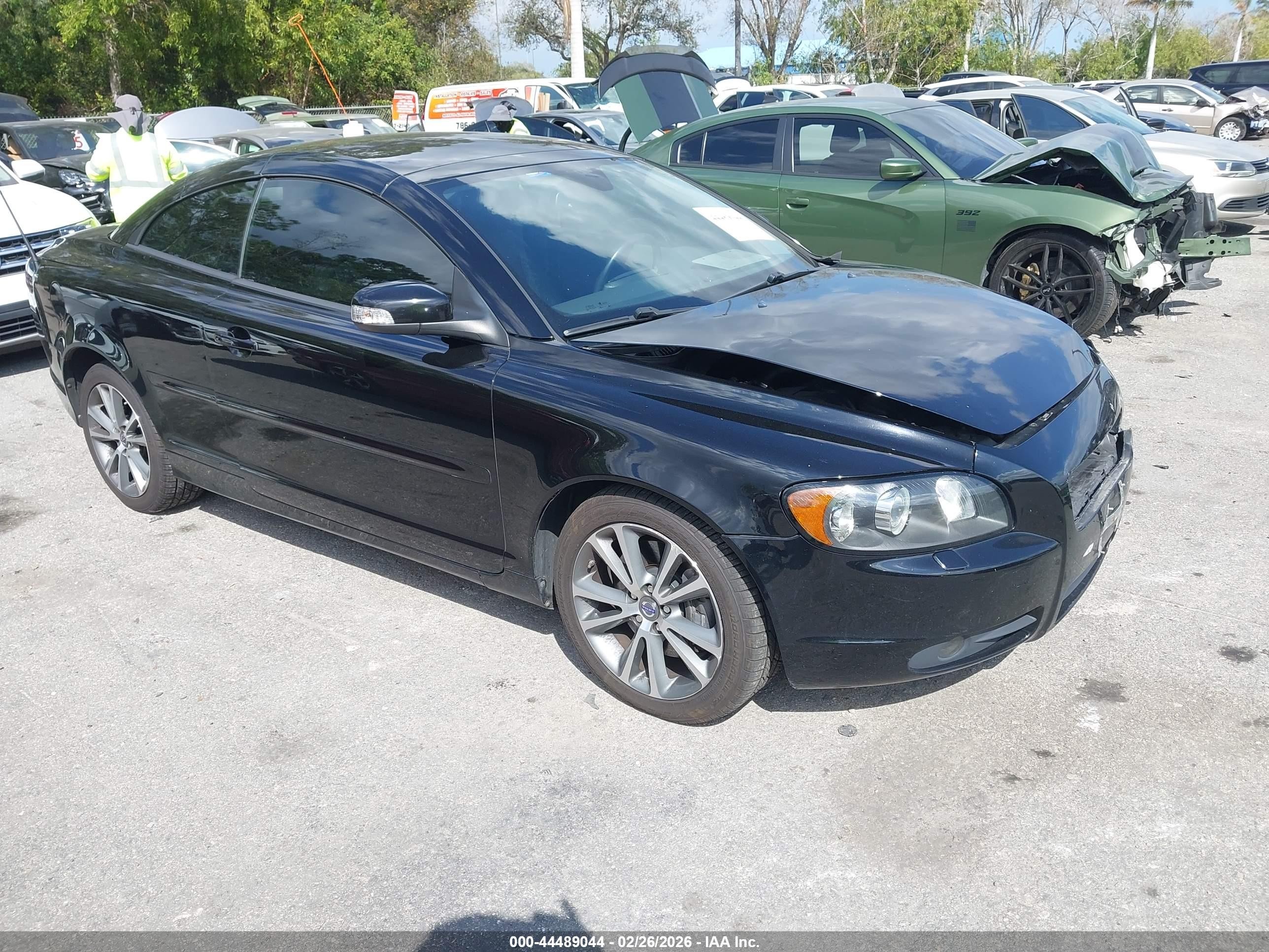 2010 Volvo C70 T5 Black vin: YV1672MC1AJ091856
