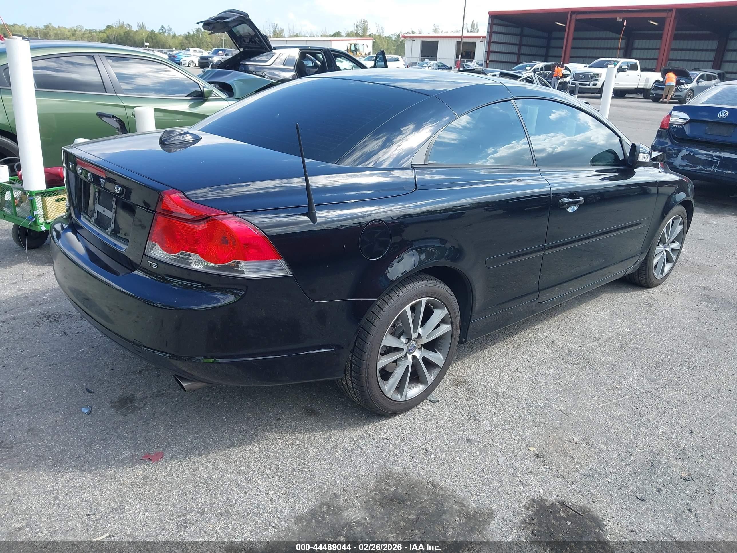 2010 Volvo C70 T5 Black vin: YV1672MC1AJ091856