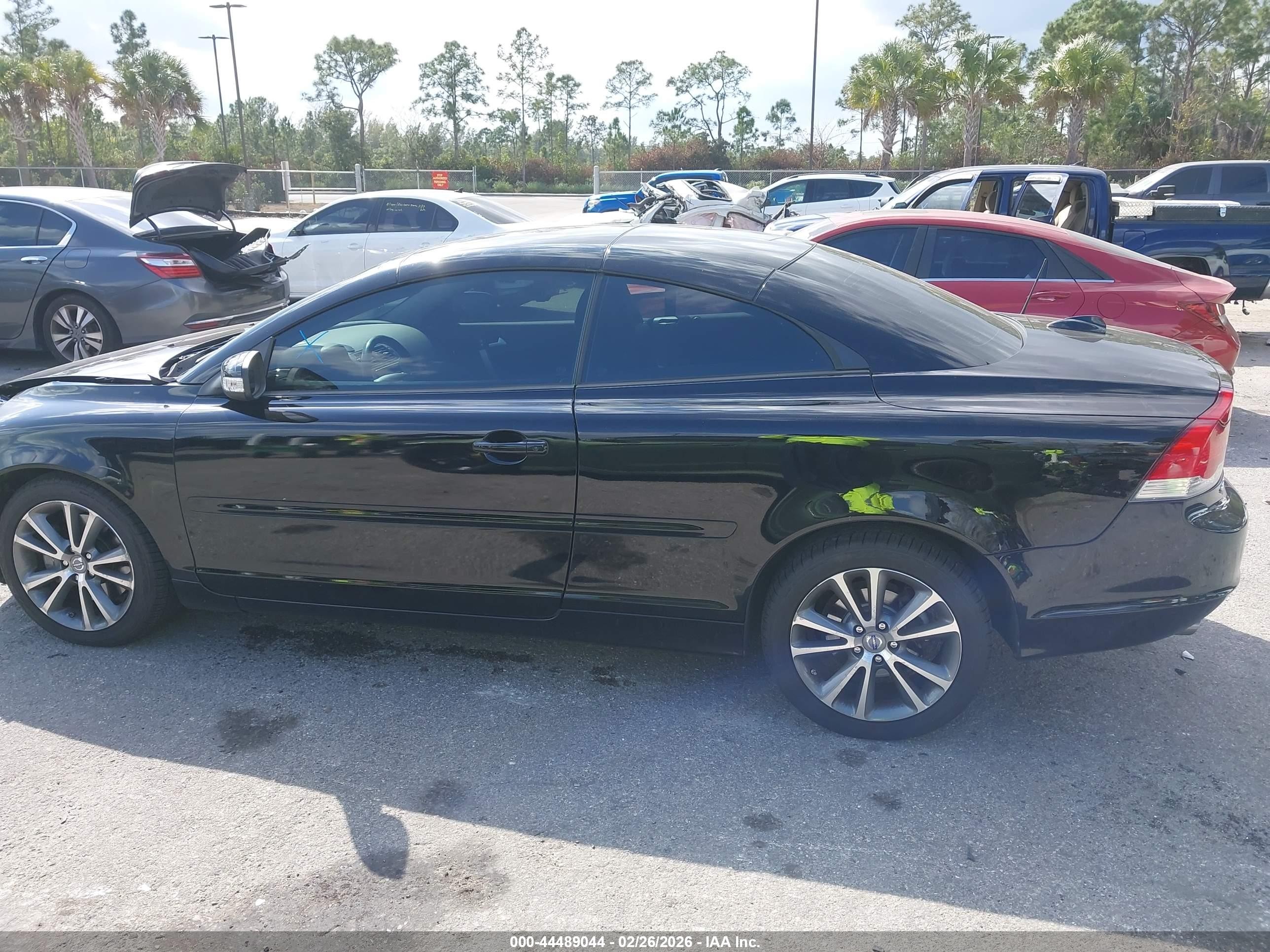 2010 Volvo C70 T5 Black vin: YV1672MC1AJ091856