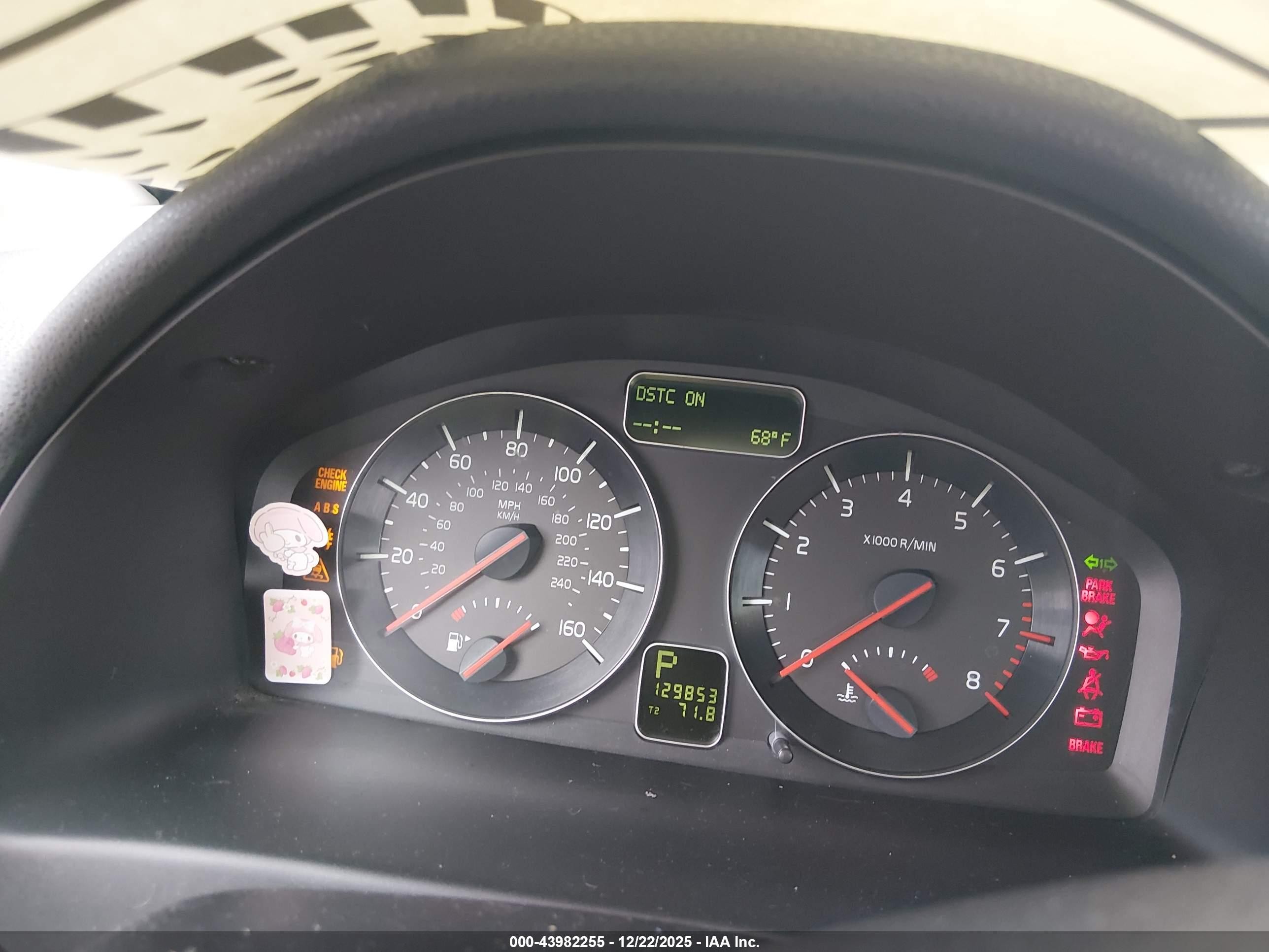 2010 Volvo C70 T5 White vin: YV1672MC1AJ091954