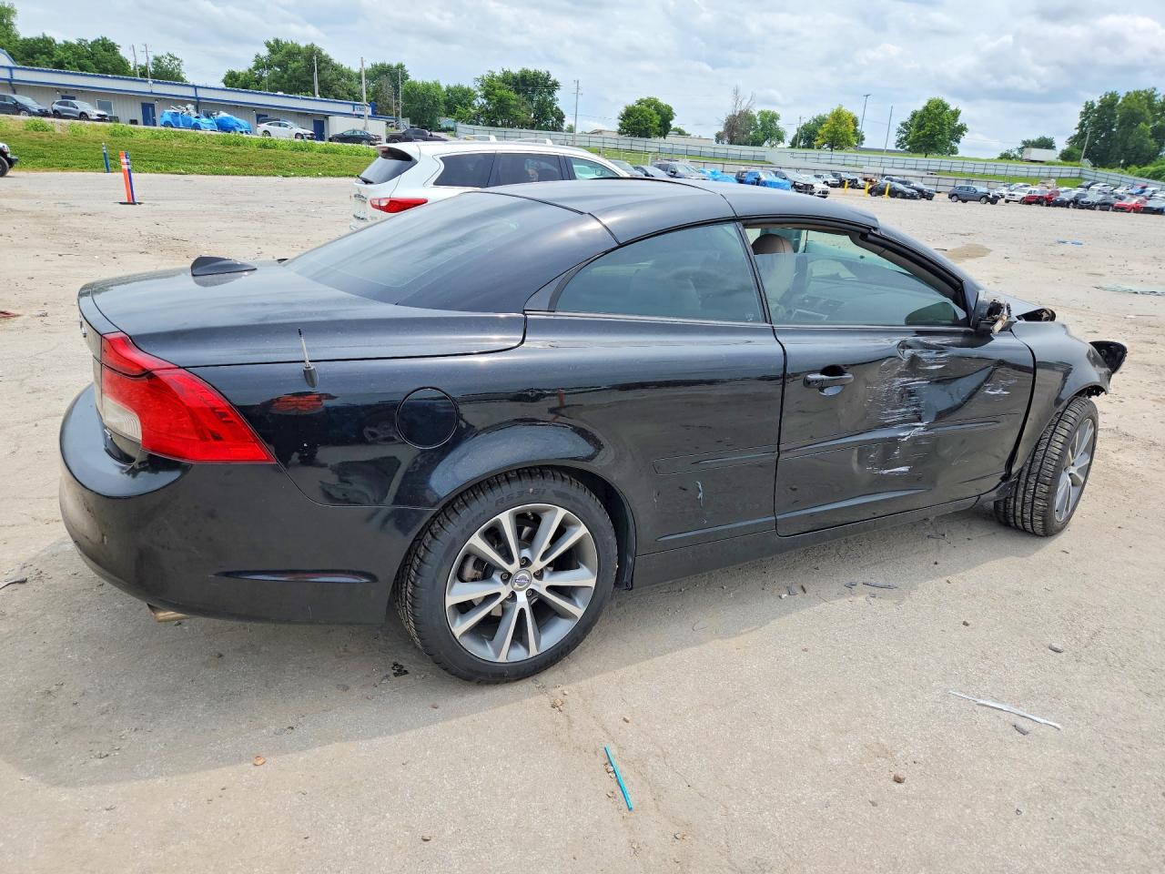 2011 Volvo C70 T5 Black vin: YV1672MC1BJ108186