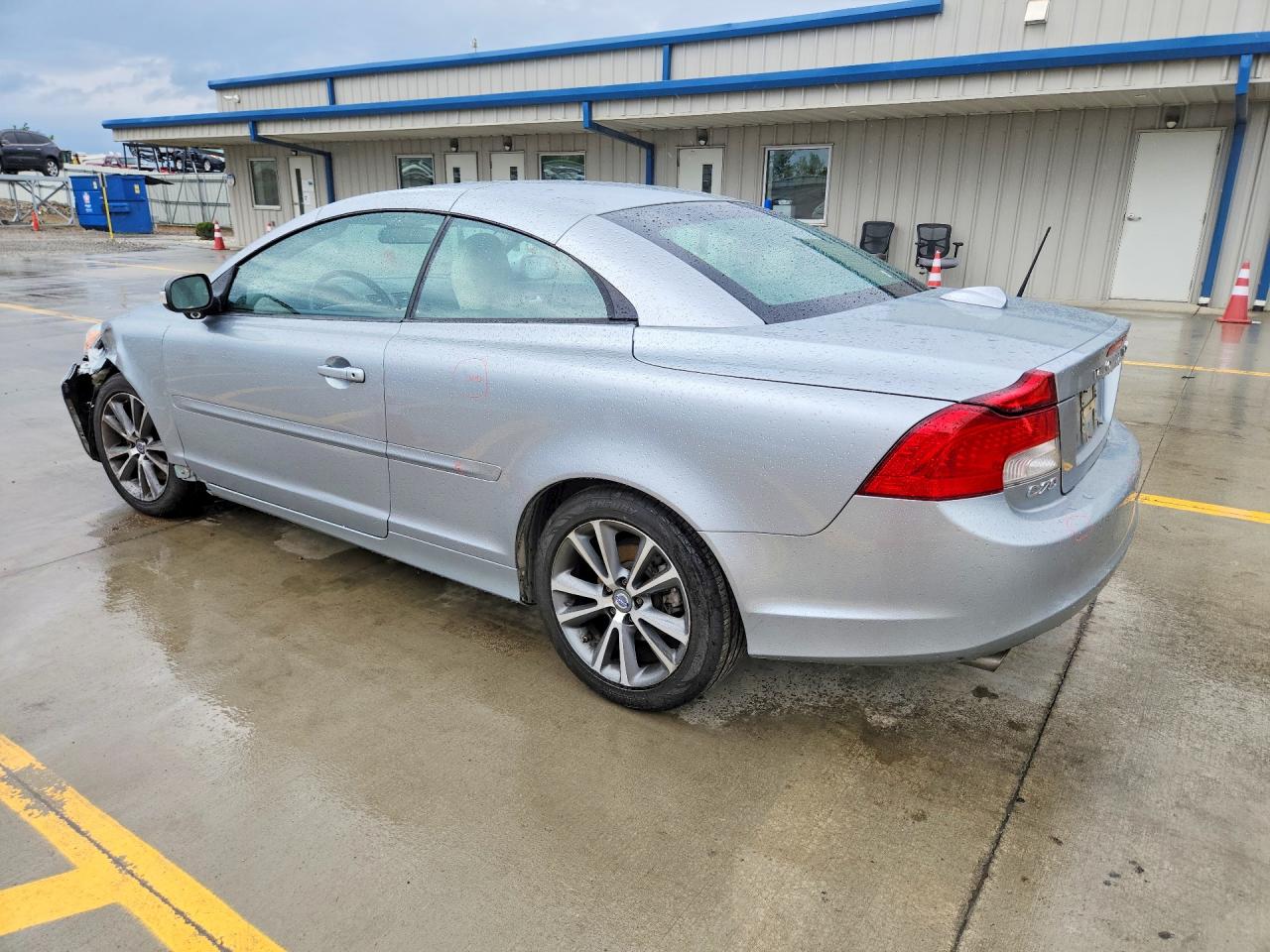 2012 Volvo C70 T5 Silver vin: YV1672MC1CJ125698
