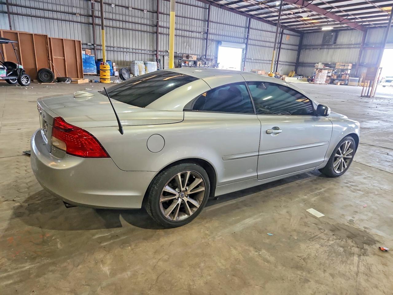 2012 Volvo C70 T5 Silver vin: YV1672MC1CJ131789