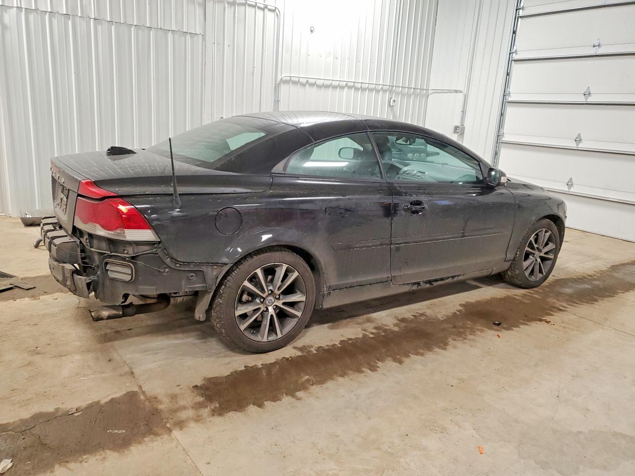 2010 Volvo C70 T5 Black vin: YV1672MC2AJ090361
