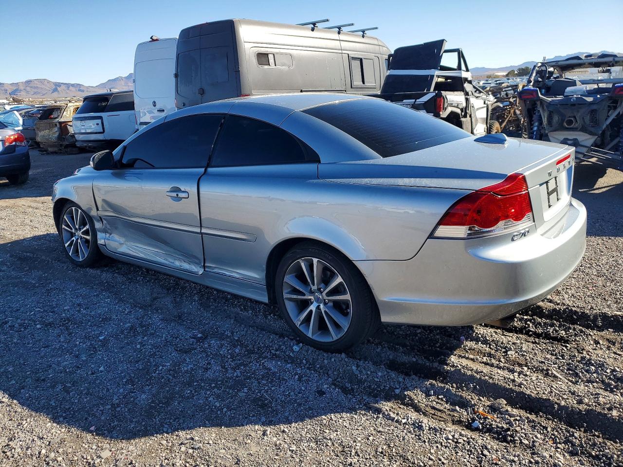 2010 Volvo C70 T5 Silver vin: YV1672MC2AJ091252