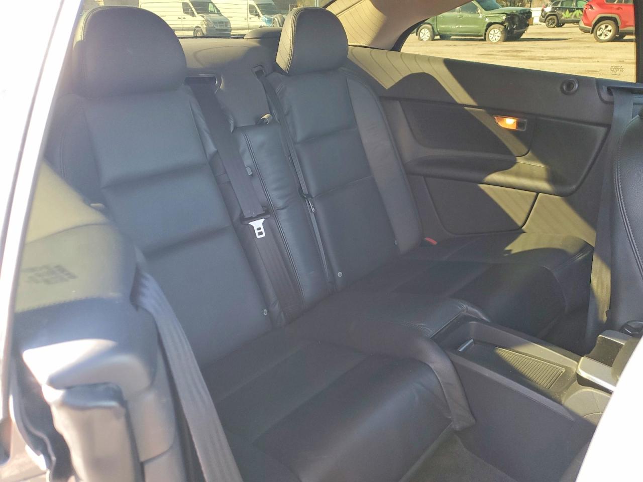 2010 Volvo C70 T5 Silver vin: YV1672MC2AJ091252