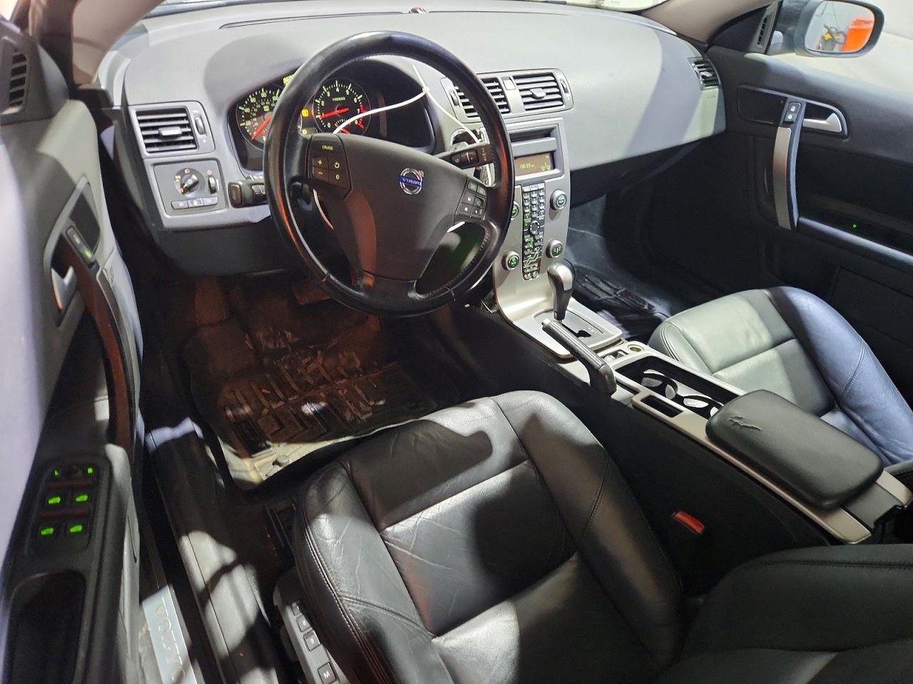 2010 Volvo C70 T5 Black vin: YV1672MC2AJ093017